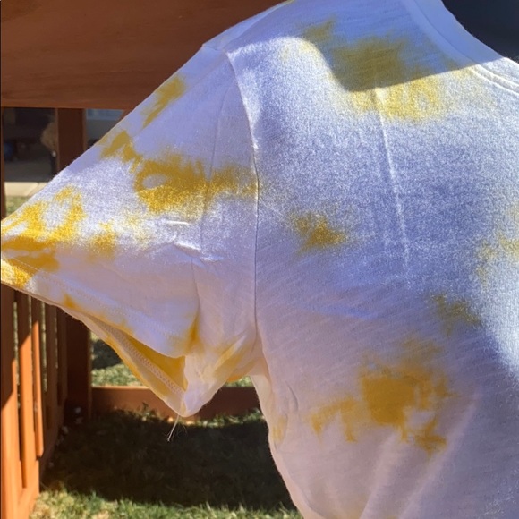 PINK Victoria Secret T-Shirt - Picture 4 of 7